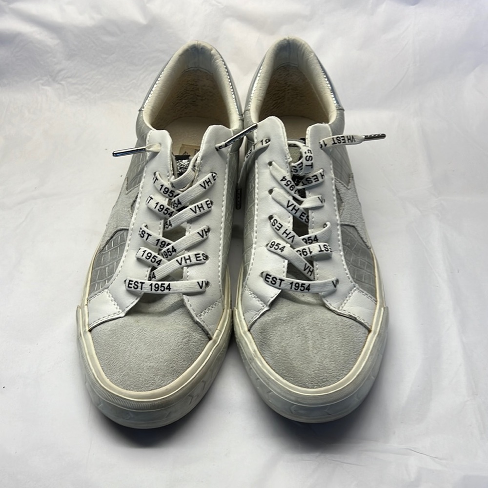 Vintage Havana White and Gray Sneakers